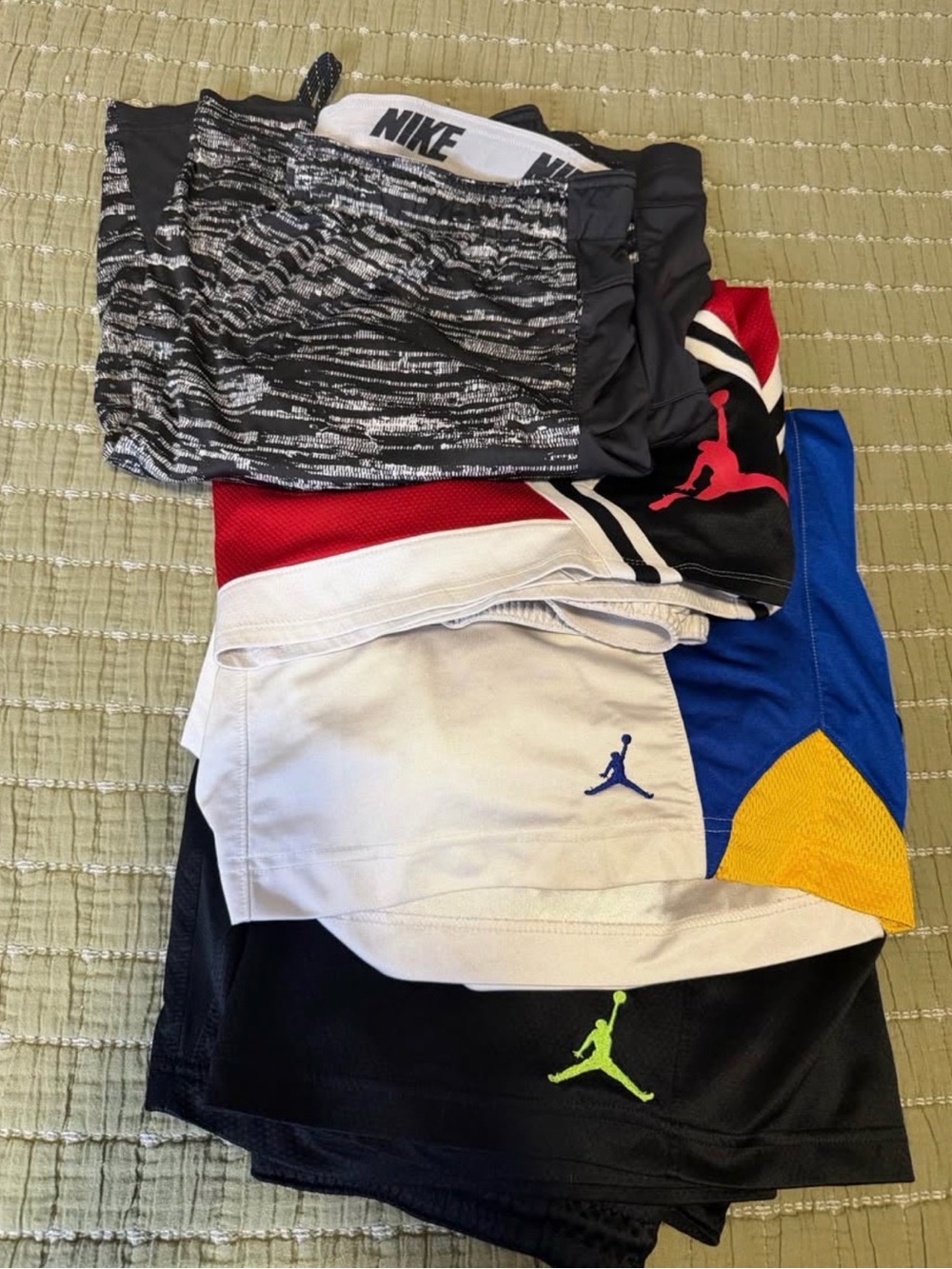 Men's XL Jordan & Nike Basketball Shorts - 5 Pairs
